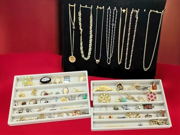 貴金属・ジュエリー